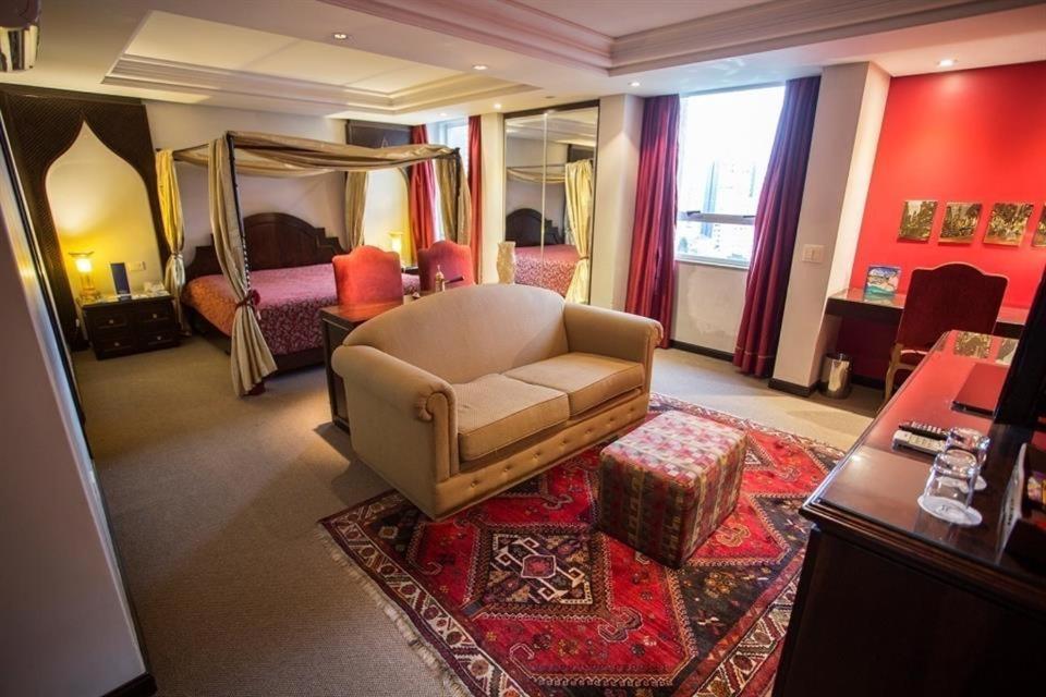 Отель Mabu Curitiba Business Экстерьер фото